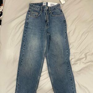 BDG Baggy High Rise Jeans